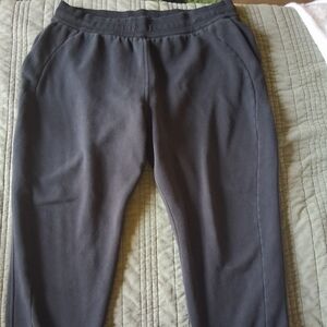 Size 16 Black Lululemon Sweats